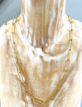 Load image into Gallery viewer, Desiree chain necklace